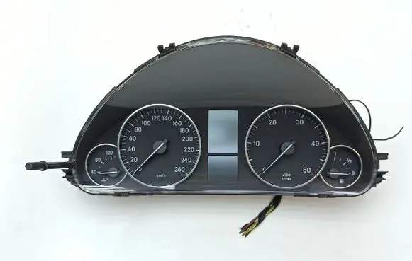 Mercedes-Benz C W203 Speedometer (instrument cluster) A2035401348