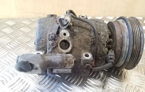 Toyota RAV 4 (XA20) Air conditioning (A/C) compressor (pump) 4473007970