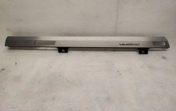 Audi SQ7 Dashboard glove box trim 4M2853241B