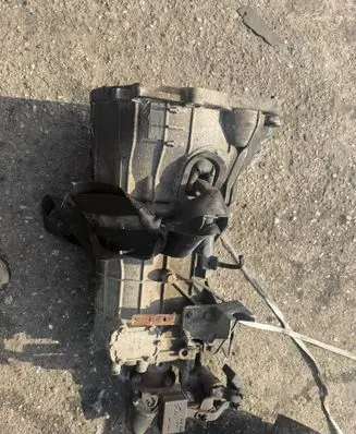 Iveco Daily 6th gen Manual 6 speed gearbox 28356
