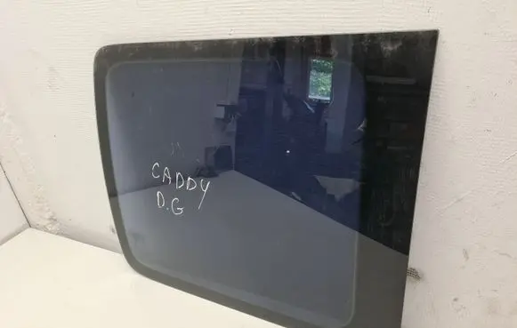 Volkswagen Caddy Rear side window