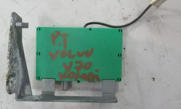 Volvo V70 Antenna control unit 30679286 13003500