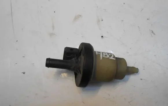 Chevrolet Epica Fuel tank valve 96408211