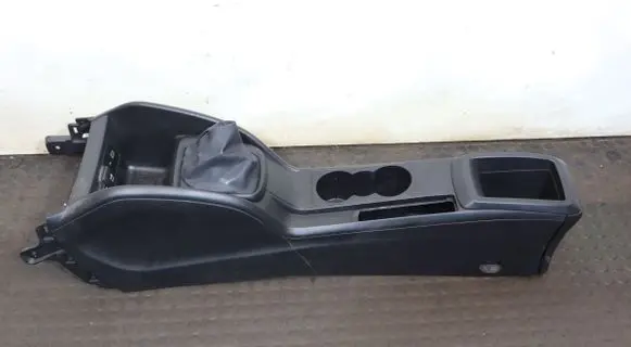 Fiat Tipo Center console 