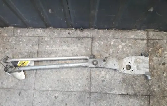Ford Focus Front wiper linkage 3397020451