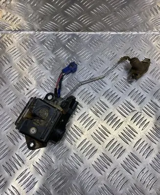 Toyota Corolla E120 E130 Tailgate/trunk/boot lock/catch/latch