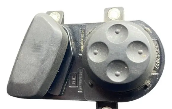 Volkswagen PASSAT B6 Seat control switch 3C0959777