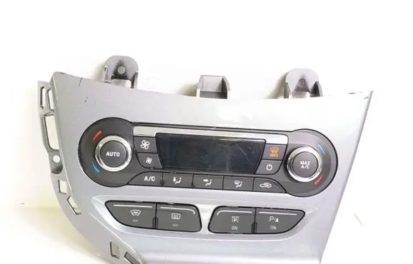 Ford Focus Climate control unit BM5T18C612CH AM5T14B436EB AM5T18K574AB