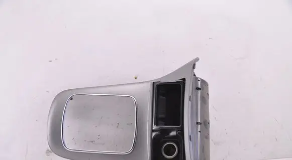 Toyota Avensis T250 Car ashtray 