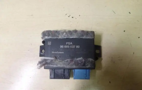 Citroen C3 Parking PDC control unit/module 9666663780 G748