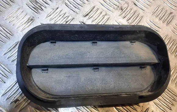 Audi A3 S3 8V Quarter panel pressure vent 6R0819465