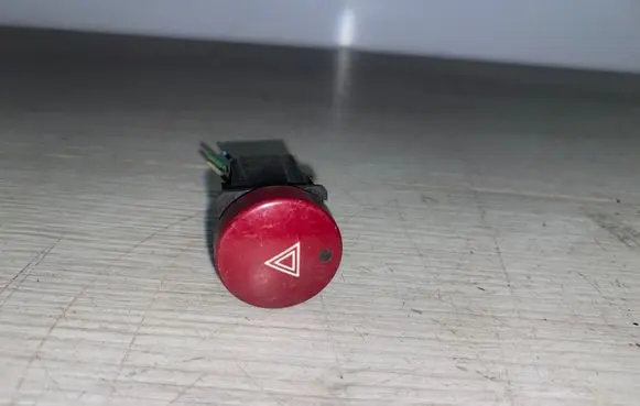 Citroen Berlingo Hazard light switch 9644845777