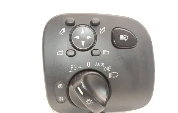 Mercedes-Benz C W203 Light switch A2035450704 24406574732 04058524