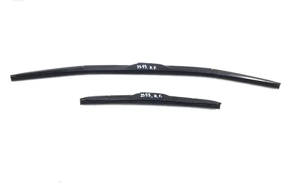 Mercedes-Benz E W212 Front wiper blade arm