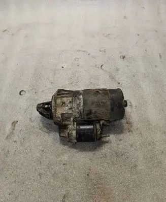 Audi A6 S6 C4 4A Starter motor
