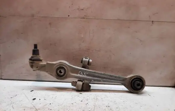 Volkswagen PASSAT B5 Front lower control arm/wishbone