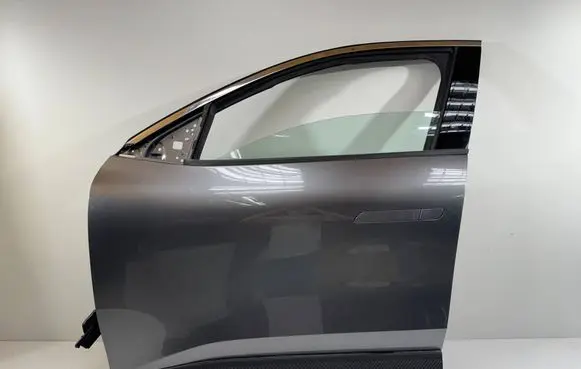 Renault Megane E-Tech Front door