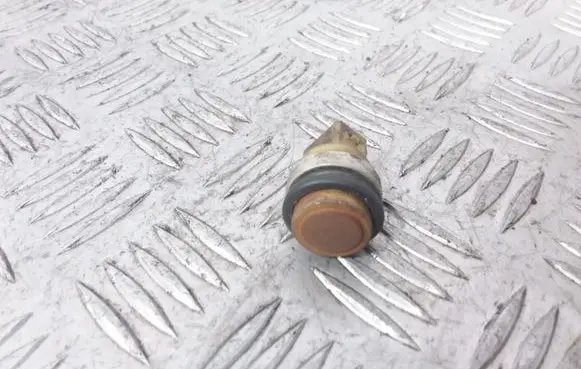 Coolant temperature sensor