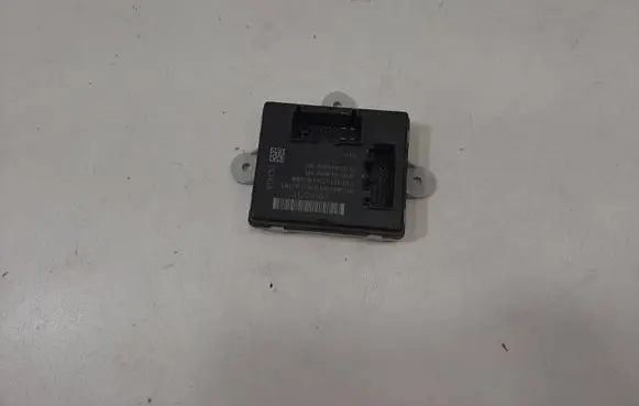 Volvo V60 Door control unit/module 31334483
