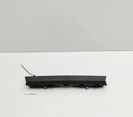 Land Rover Range Rover Evoque L551 Dashboard glove box trim K8D2044B78A
