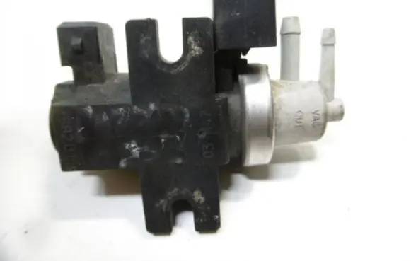 Valve vacuum