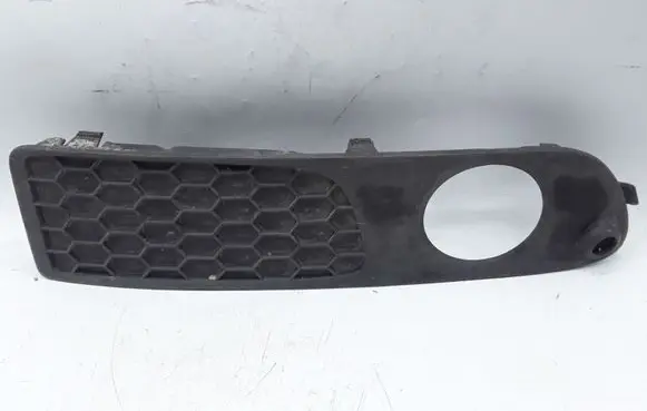 Volvo S80 Front fog light trim/grill 30655930 30744115