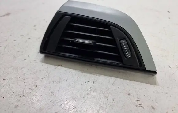 Dashboard side air vent grill/cover trim