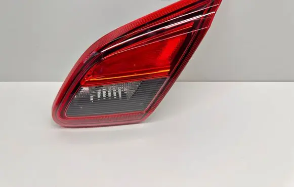 Opel Corsa E Tailgate rear/tail lights 13428452 46003466 0287512107