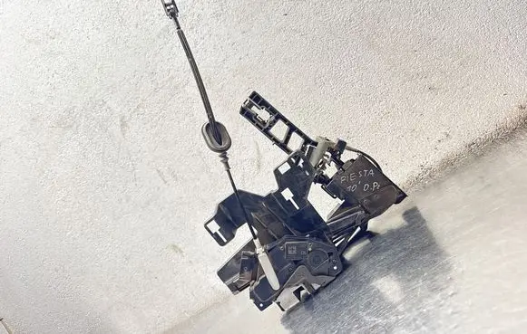 Ford Fiesta Front door lock 8A61A21978AC 8A6AA21812CC