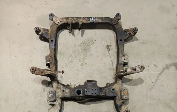 Opel Astra H Front subframe 