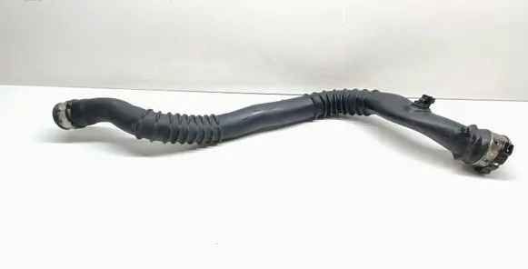 BMW 3 E90 E91 Intercooler hose/pipe 7797483 11617797483