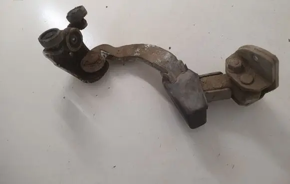 Iveco Daily 4th gen Sliding door upper roller guide/hinge 