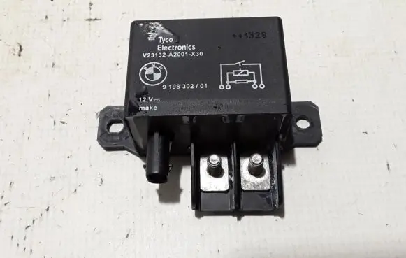 BMW 5 F10 F11 Other relay 9198302
