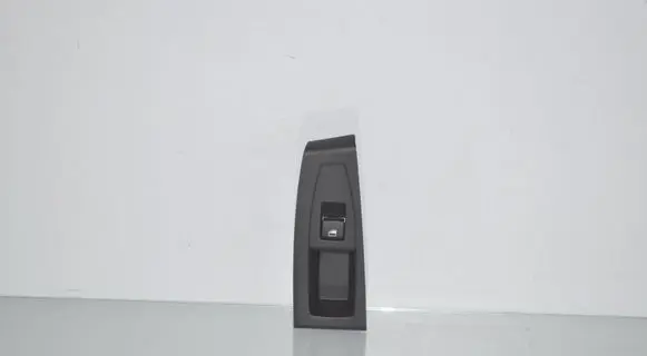 BMW 2 F46 Electric window control switch 9208107 61319208107