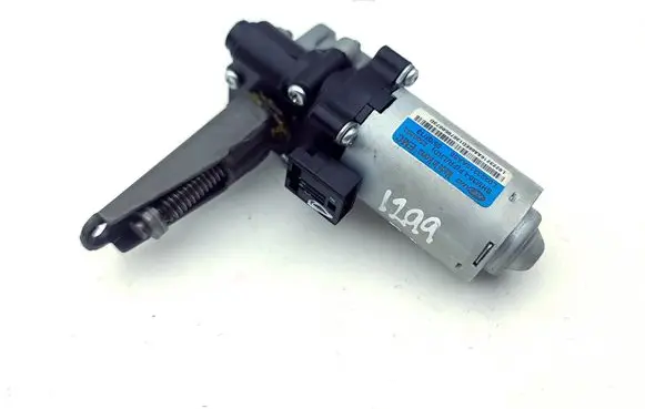 Maserati Ghibli Seat adjustment motor L0223210AA06 8500203