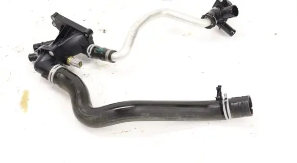 Ford Ecosport Thermostat housing GN11-8B274-GD