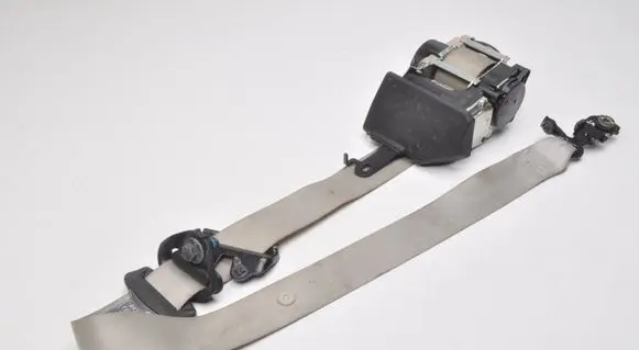 Volvo S90, V90 Front seatbelt 31675249