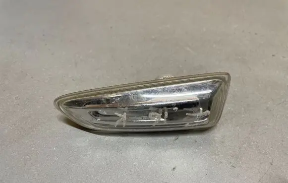 Opel Astra K Front fender indicator light 13491088