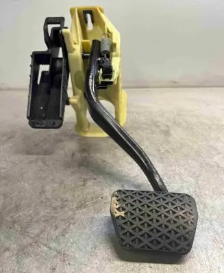 BMW 5 GT F07 Brake pedal 3511678266501