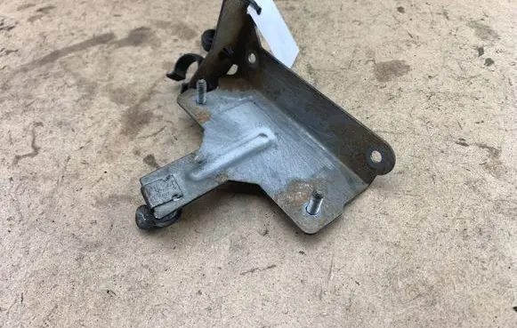 BMW 3 E90 E91 Other engine bay part 7806072 12217806072 12217790539