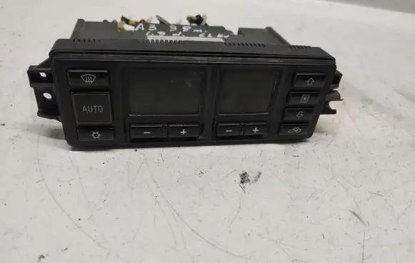 Audi A3 S3 8L Climate control unit 5HB00760810