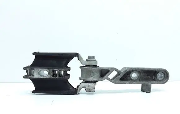 Volvo S90, V90 Engine mount bracket 31359890 31339956 31330594
