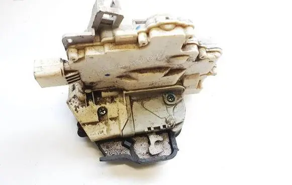 Audi A4 S4 B7 8E 8H Front door lock 