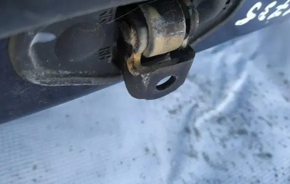 Opel Insignia A Rear door check strap stopper