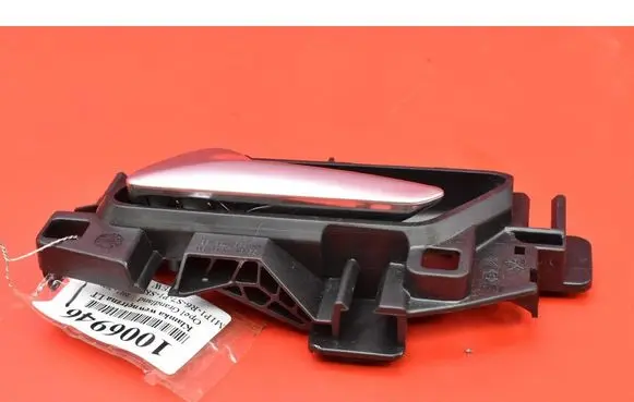 Front door interior handle