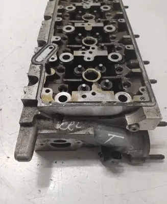 Volkswagen Golf VII Engine head 04L103373E