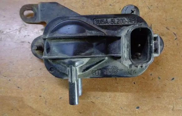 Ford Galaxy Exhaust gas pressure sensor 3M5A5L200AB