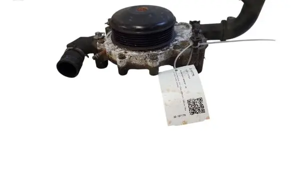 Mercedes-Benz C W204 Water pump A6512002001