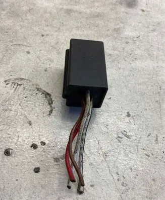 Opel Zafira B Coolant fan relay 13119468