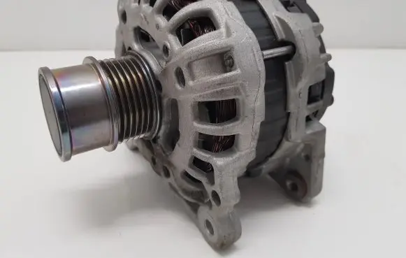 Skoda Fabia Mk3 (NJ) Generator/alternator 04E903015A